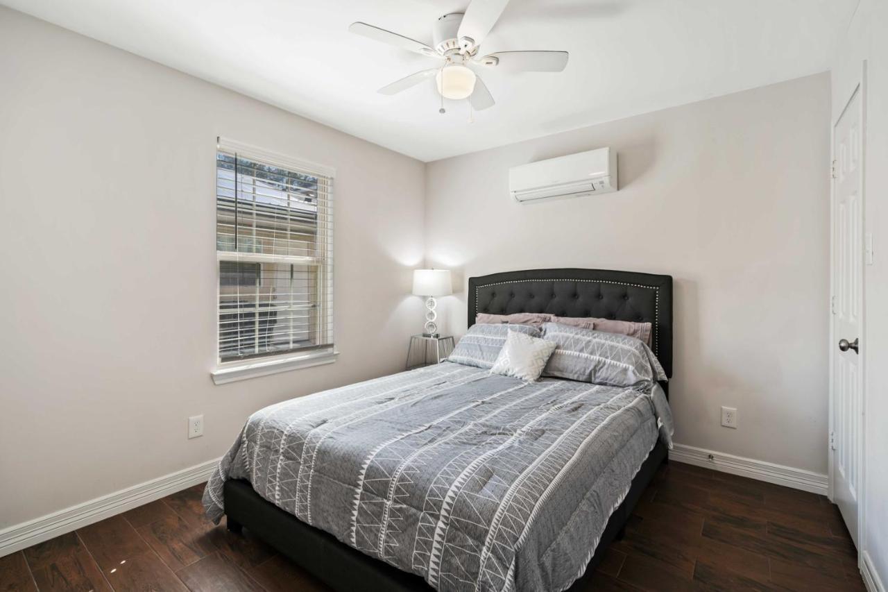 Stunning & Vibrant Apt 7 Min From Tx Med Center Houston Exterior foto